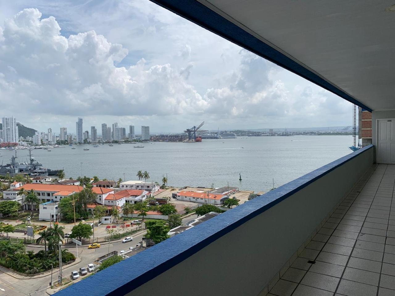 Apartamento Vista Lateral A La Playa By Icdi Daire Cartagena Dış mekan fotoğraf