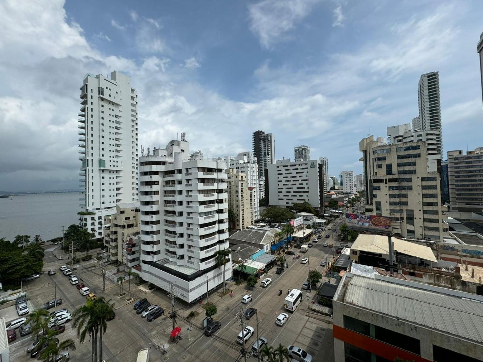 Apartamento Vista Lateral A La Playa By Icdi Daire Cartagena Dış mekan fotoğraf